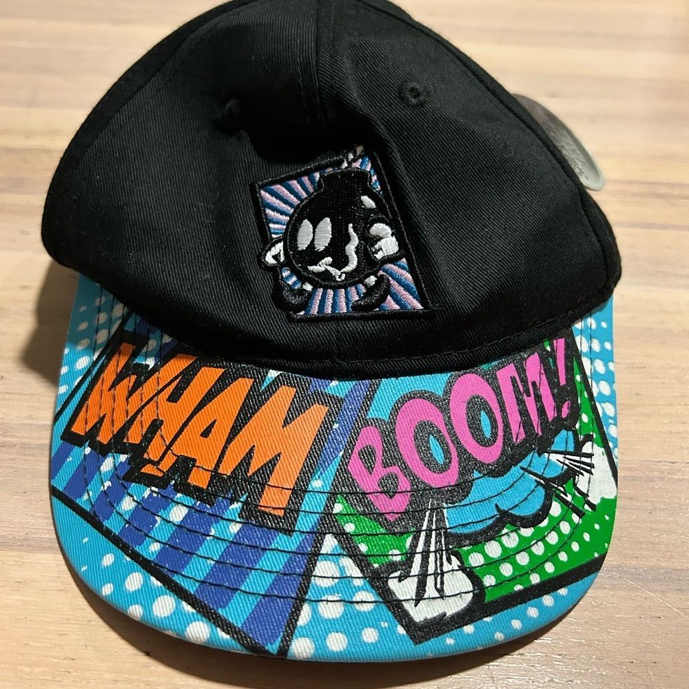 NWT Sacred Crown artist series bomb guy hat